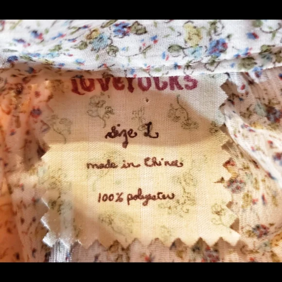 Love Rocks Ruffled Top L - Picture 5 of 6